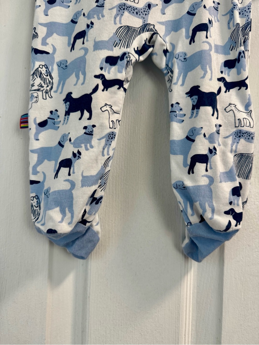 EUC Magnetic Me Footie, Blue and White dogs, 3-6 months - Picture 9 of 9